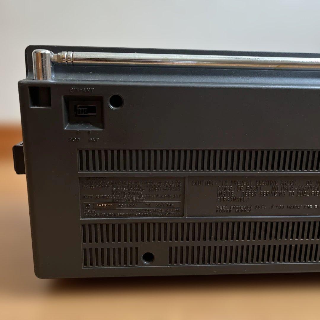 ラジオ・コンポ SONY FM/AM MULTI BAND RECEIVER ICF-6700