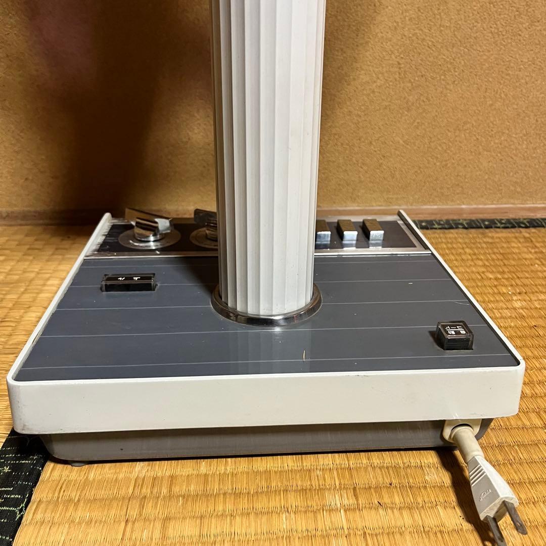 希少　４枚羽　東芝扇風機　パープルファン