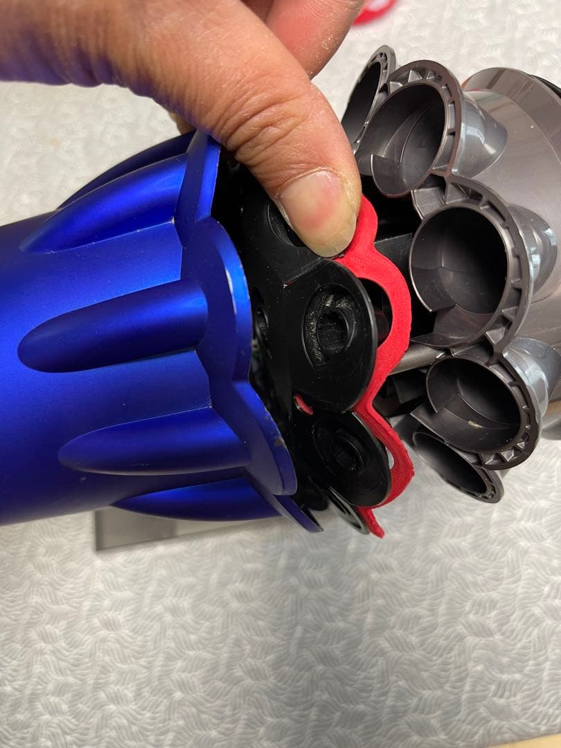 【美品】Dyson V12 SV20 Detect Slim コードレス掃除機