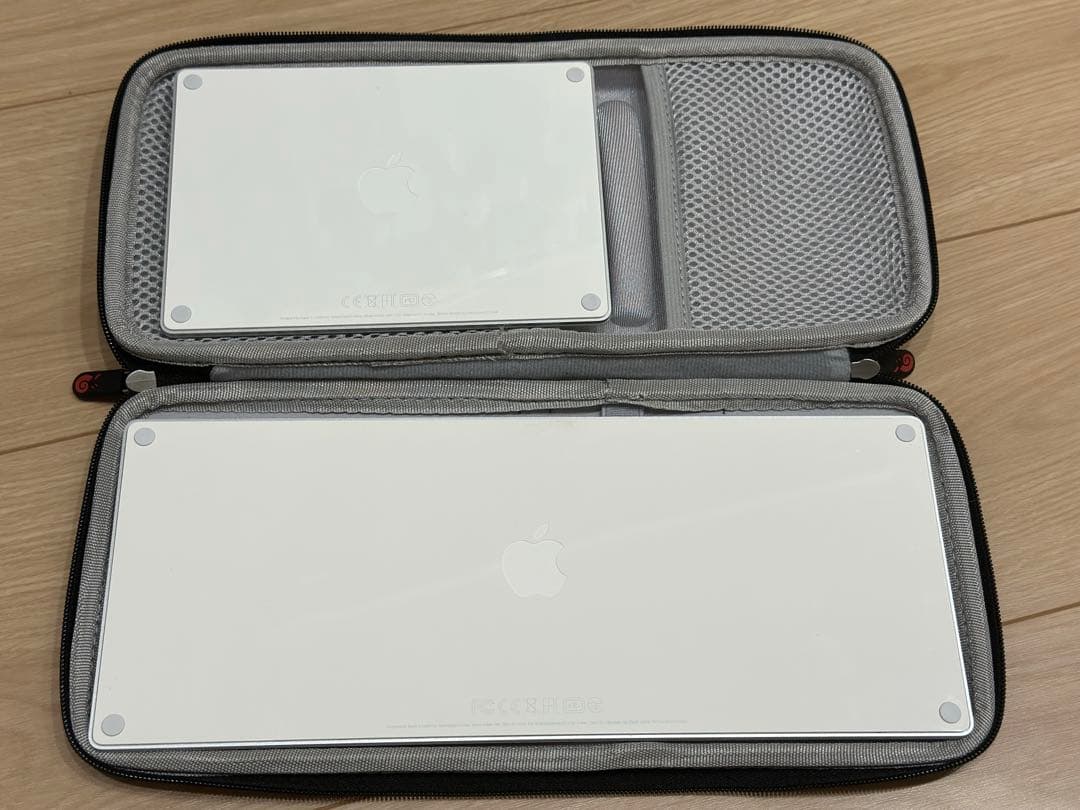 Apple Magic keyboard、Magic Trackpad ケース付