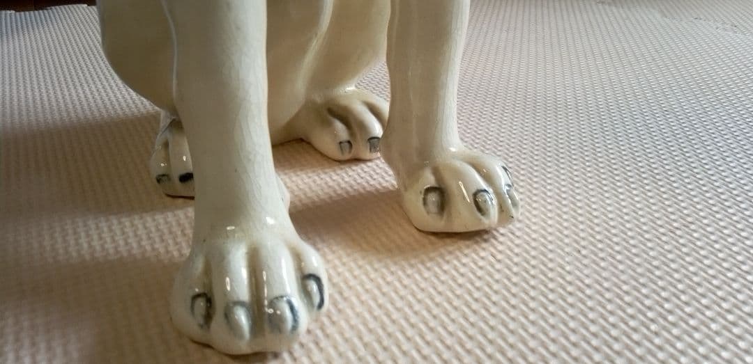 みーちゃんです。Victor ビクター 犬 ニッパー大き 陶器製 当時置物