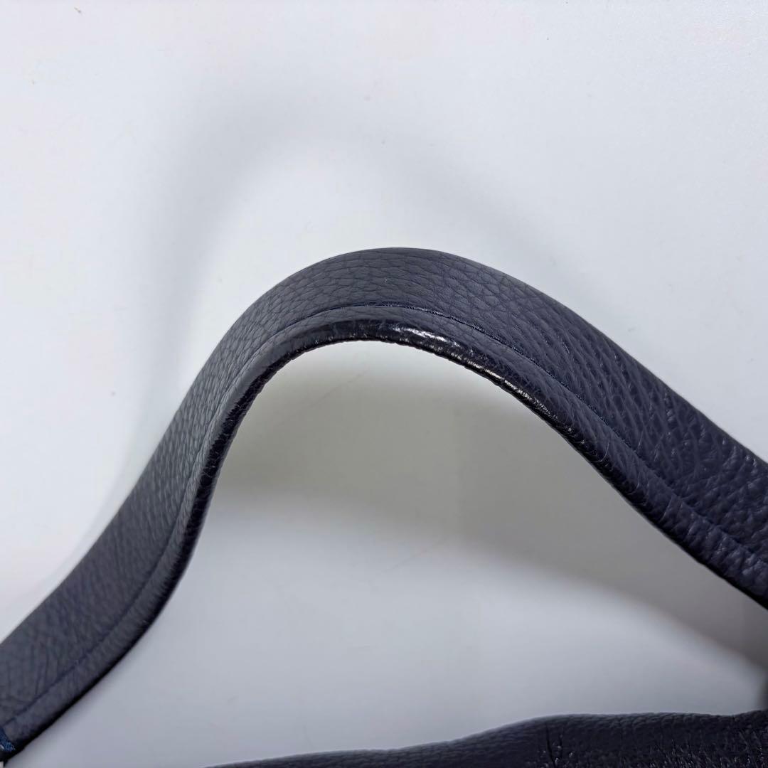 daimaruyaザラネート ポスティーナ L ネイビー 大容量 ショルダ