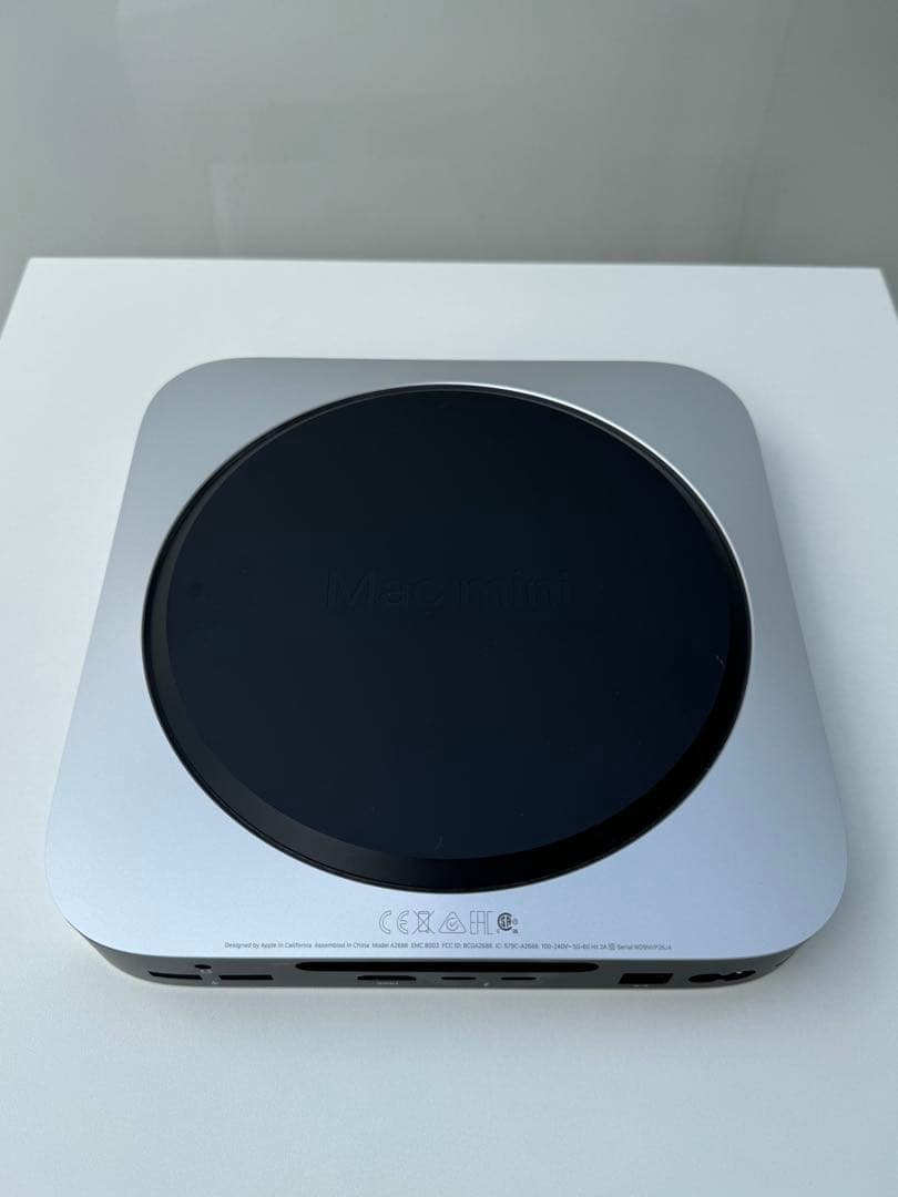 【美品】アップル　Mac mini M2（2023年モデル）