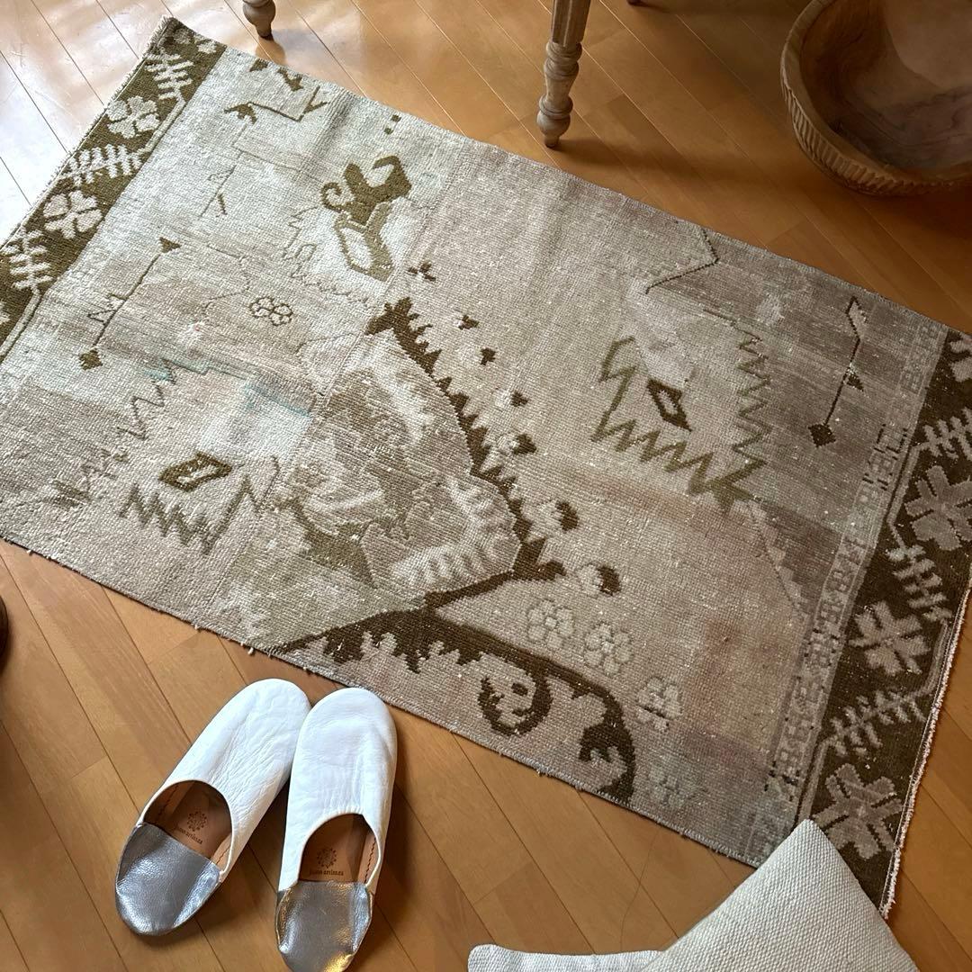 71×124ウール　ベージュ×ブラウン　パッチワーク　トルコヴィンテージラグ