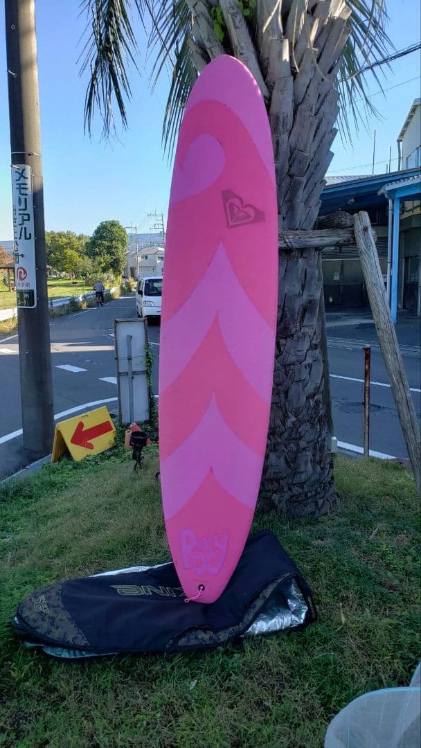 Roxy ソフトボード ピンク ハードース付き　埼玉県三郷市　直接取引のみ