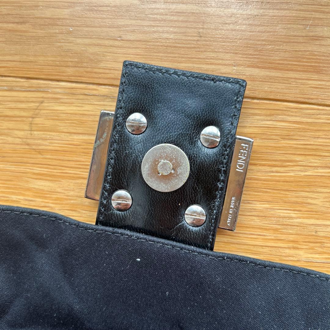 FENDI マンマバケット　ブラック　ハンドバッグ