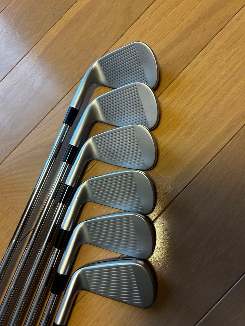 テーラーメイド　P790（2023） DG ツアーイシュー　S200 5〜P6本