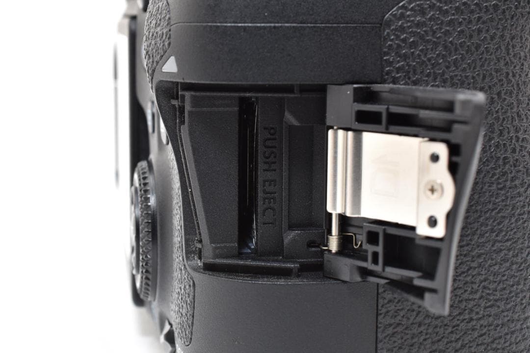 動確済 キャノン Canon EOS 6D Mark II #222