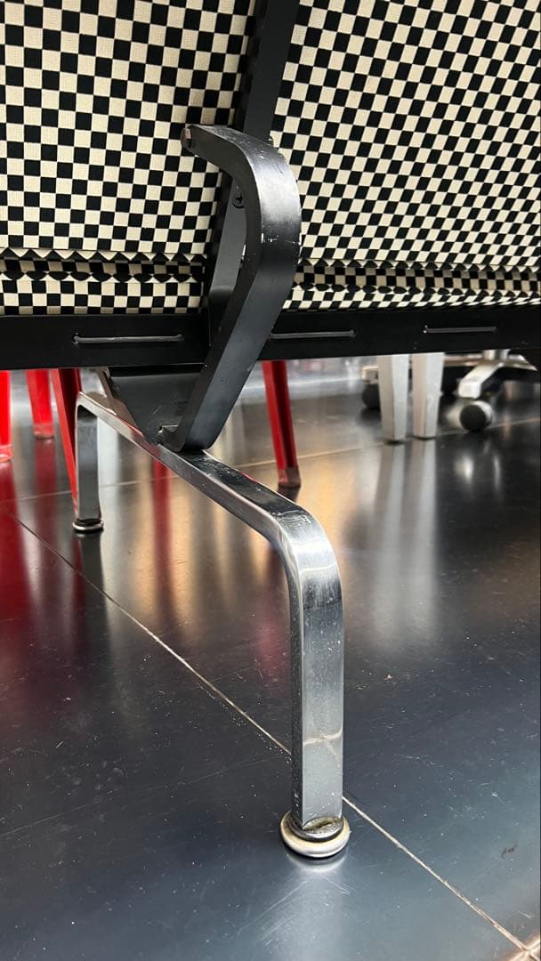 引越しの為、お安くしました。2/10まで。ハーマンミラーコンパクトソファー