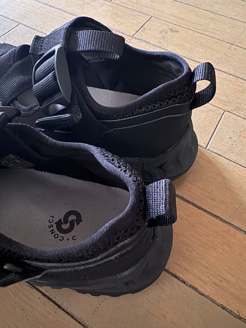 KEEN キーン オールジェンダー フッドゼラ サンダル