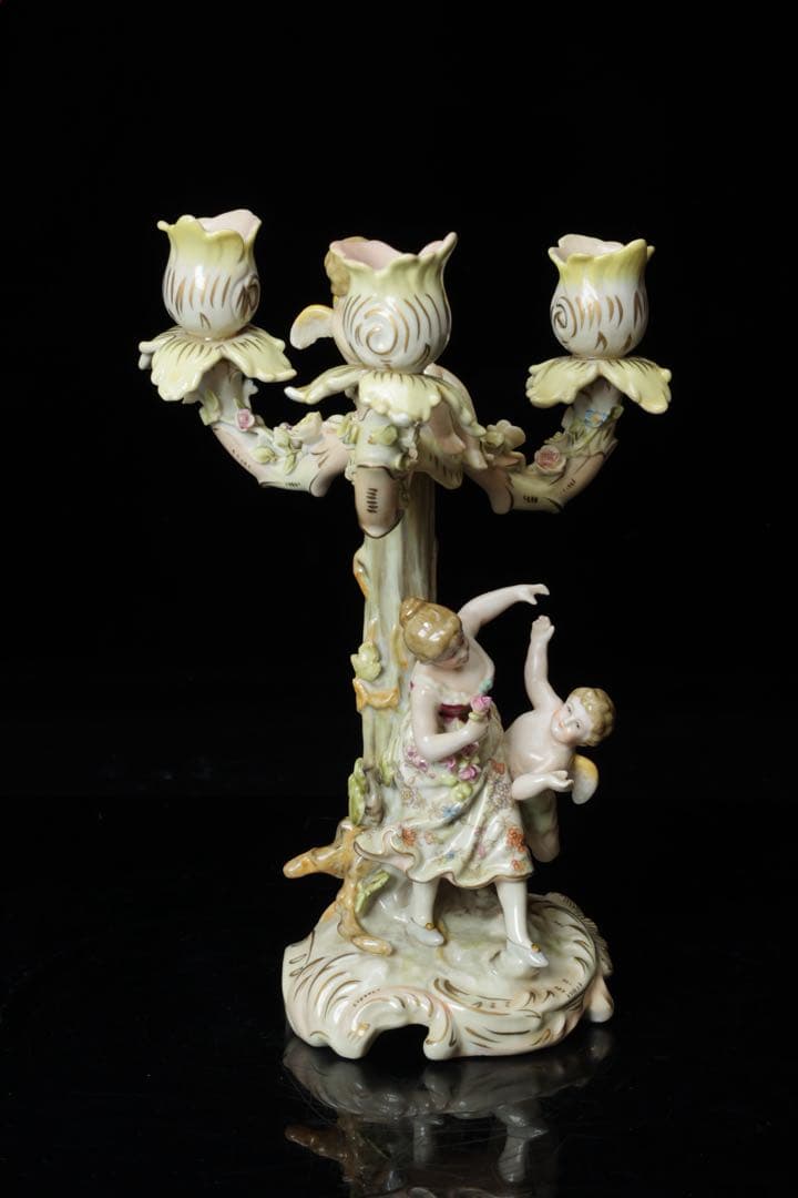空*色様 マイセン 燭台 天使 薔薇 色絵 キャンドルスタンド 細密造 アンティ