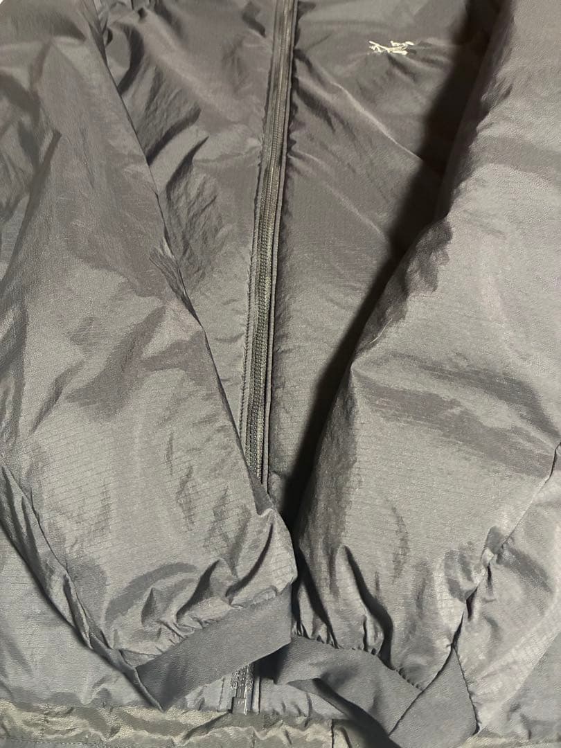 アークテリクス　アトムヘビーウェイトフーディ　黒　メンズM atom sv