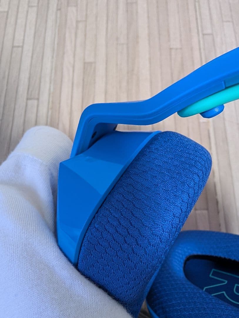 【新品換装済】Logicool G ワイヤレス ゲーミングヘッドセット G733