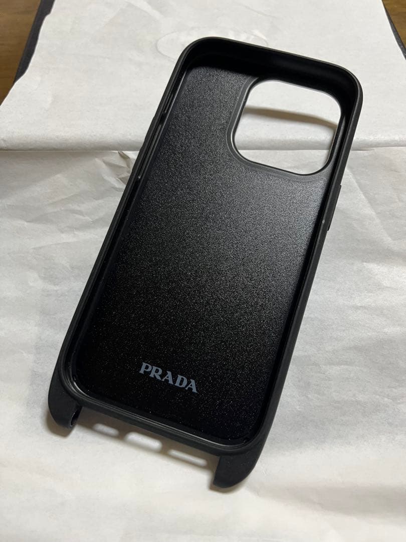 PRADA iPhone 14Pro ケース（ショルダー有）