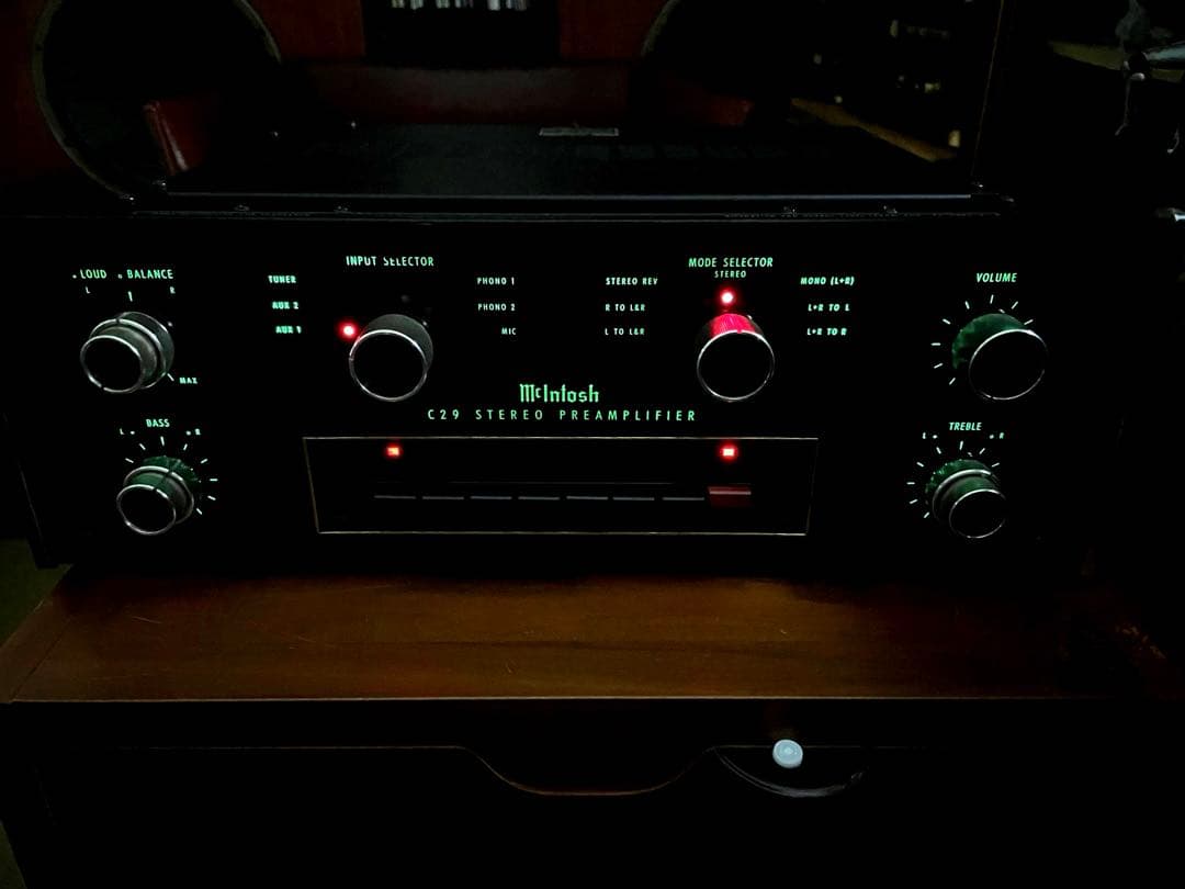 極美品　完動品　McIntosh C29 ステレオプリアンプ 本体