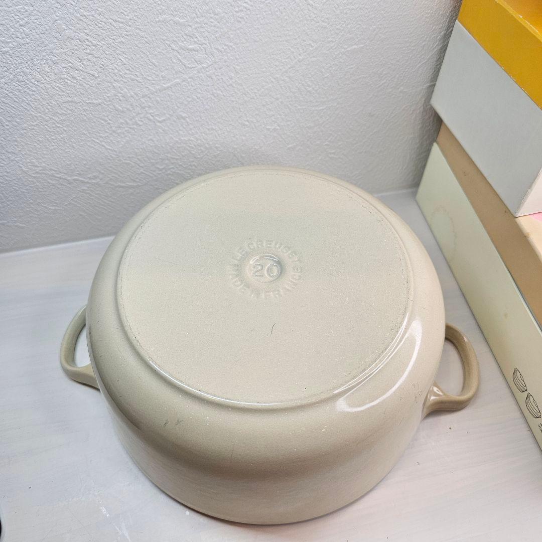 LE CREUSET ル・クルーゼ 限定カラー メレンゲ 両手鍋 20cm