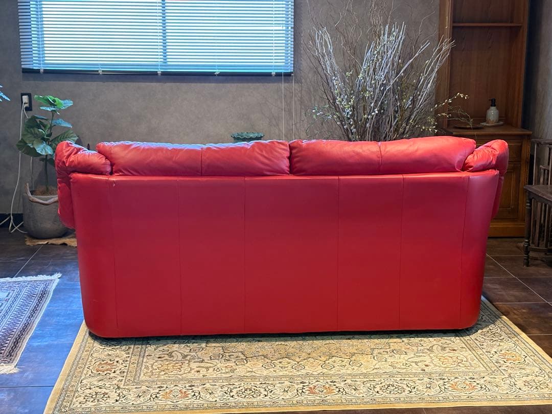 カウチソファ　レッドソファ　3P　モダン　クラシック　シンプル　レザー　IG