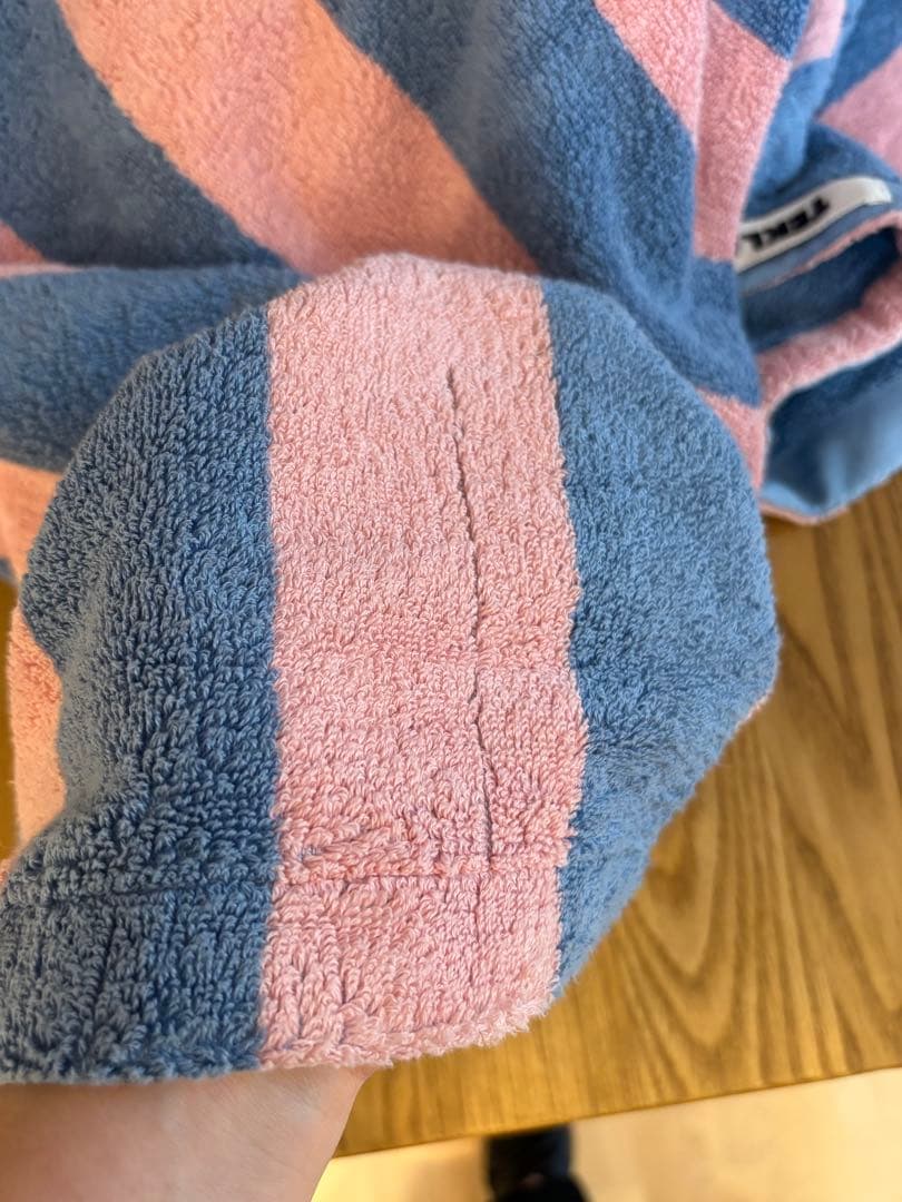 水着・ラッシュガード tekla beach towel