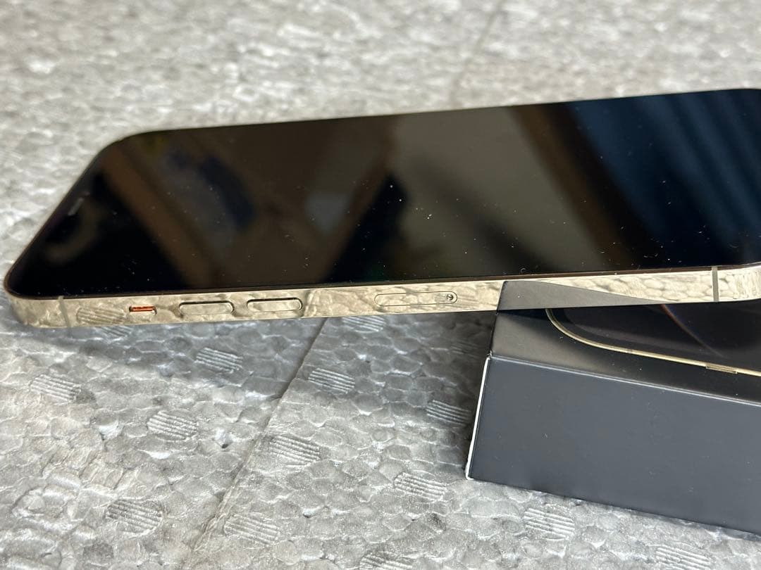 Apple iPhone 12 Pro maxゴールド 本体 256GB