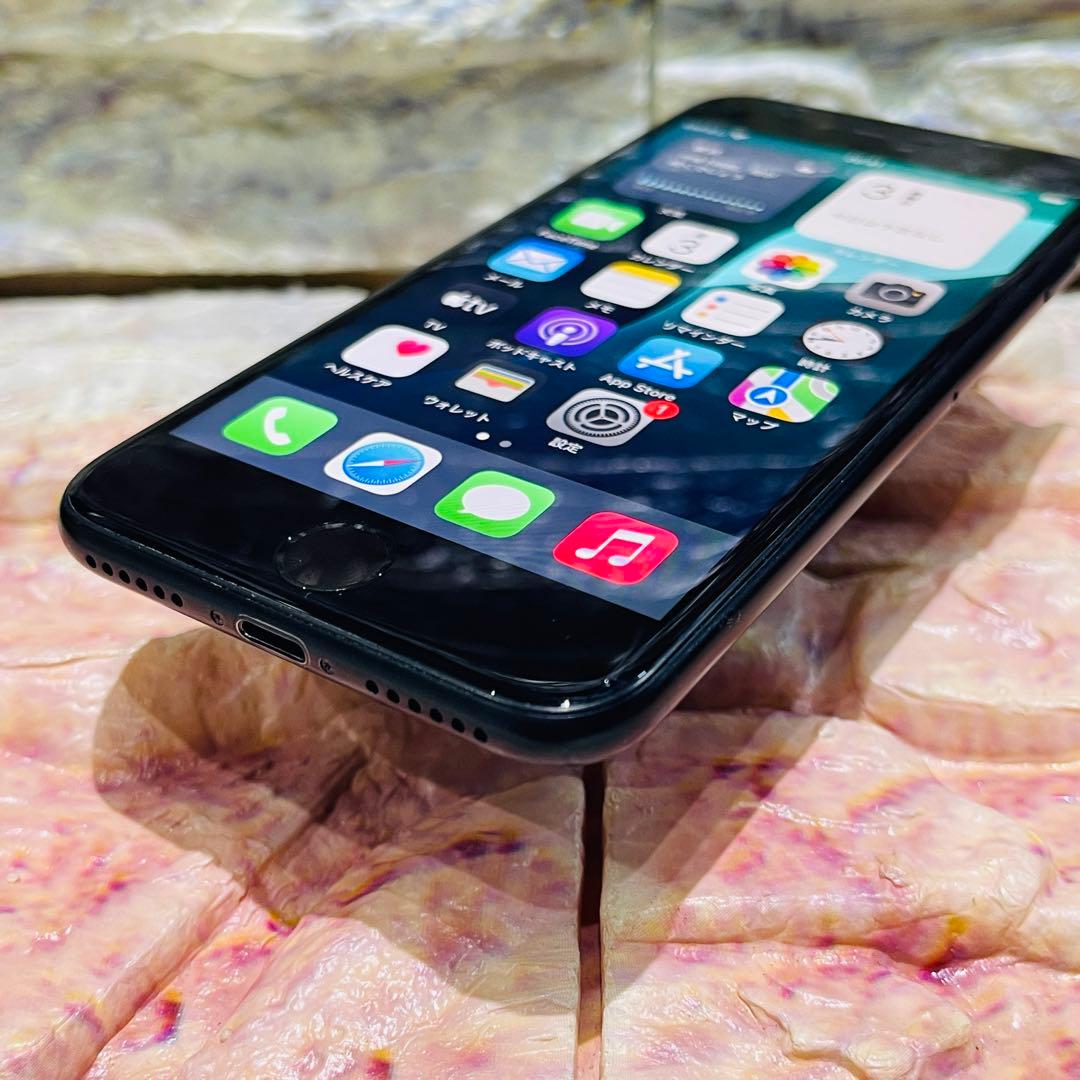 SIMフリー iPhoneSE2 128GB ブラック 新品電池