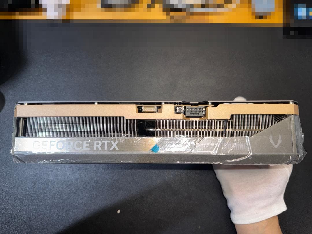 美品*ZOTAC GAMING GeForce RTX5080 SOLID OC
