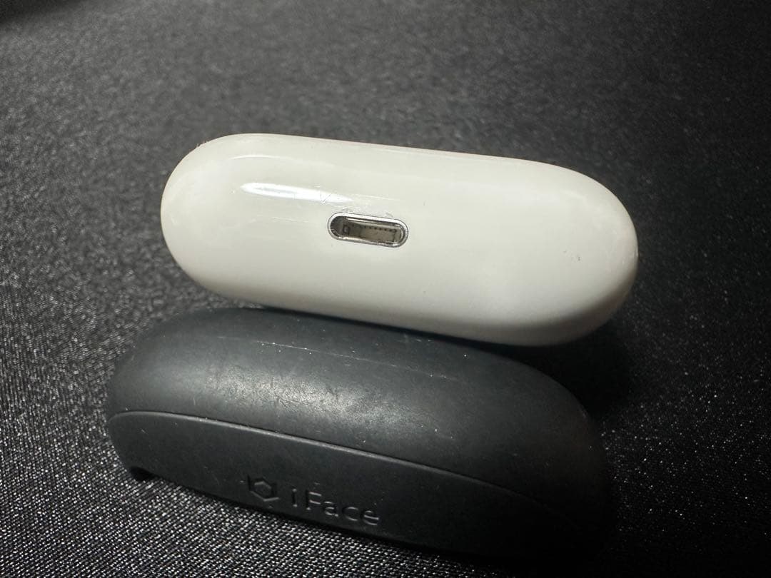 Air pods pro 第1世代 ifaceケースおまけ付き