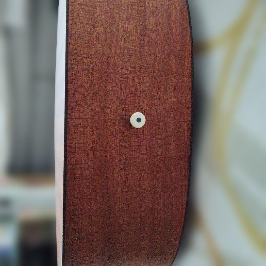 マーティンDＪR2A。オール単板（サペリ）トラベルサイズギター