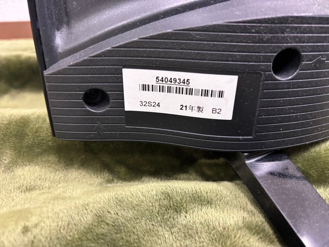 TOSHIBA 32型 液晶テレビ 2021年製　T