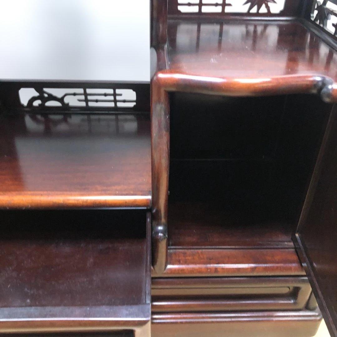 中国家具 唐木 飾り棚 茶棚 木製 彫刻 透かし彫り 収納棚 260126-3