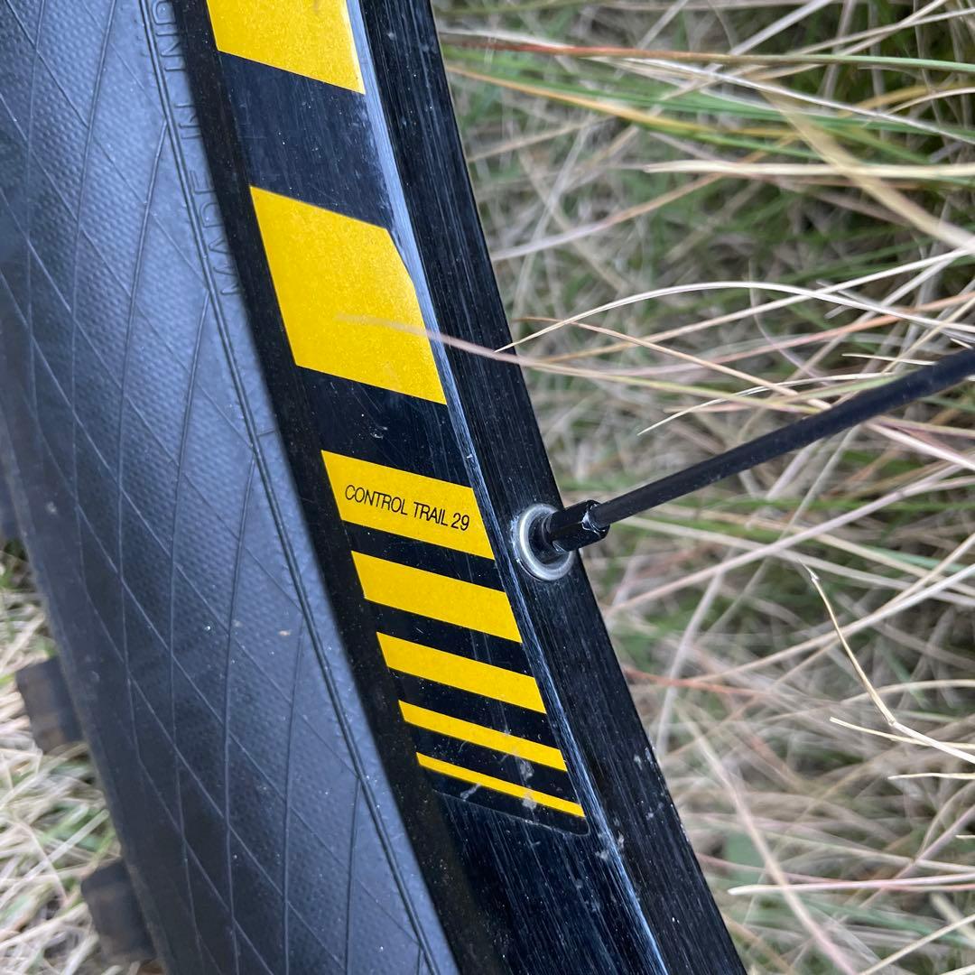 ⭕️引取り限定　スペシャライズド FSR スタンプジャンパーエリート 29インチ