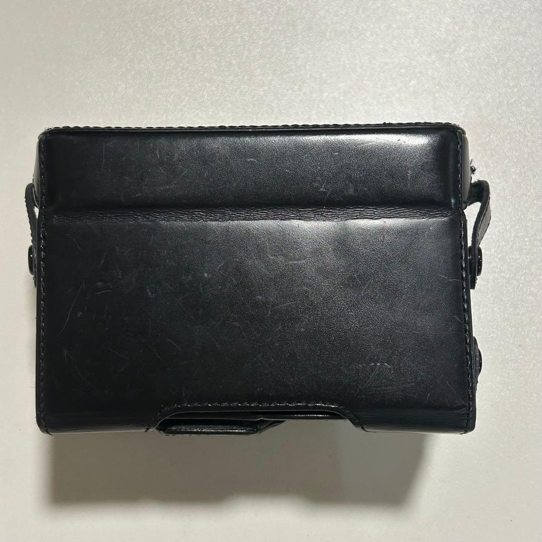 【美品】FUJIFILM X100F ブラック 専用レザーケース付き