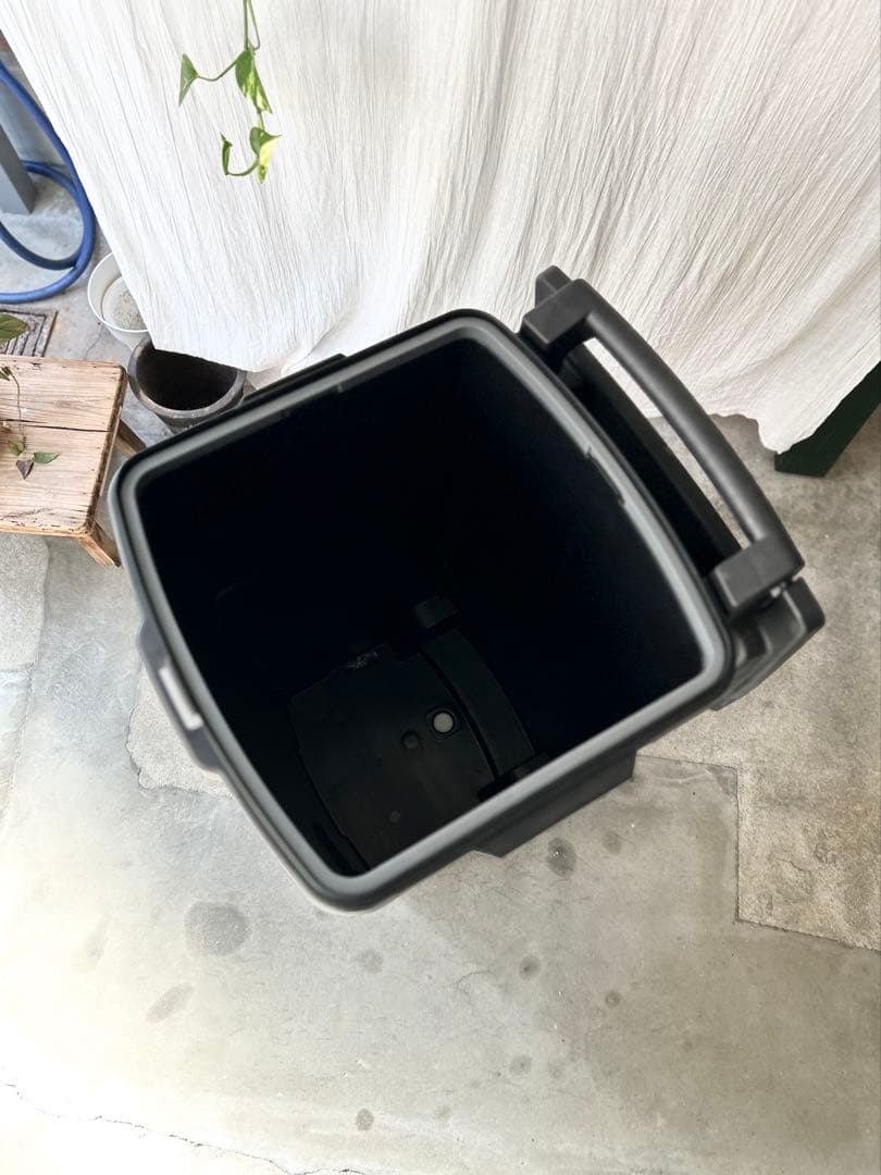 新品未使用RISUキャスターペール90C2ブラック黒90L業務用日本製ゴミ箱