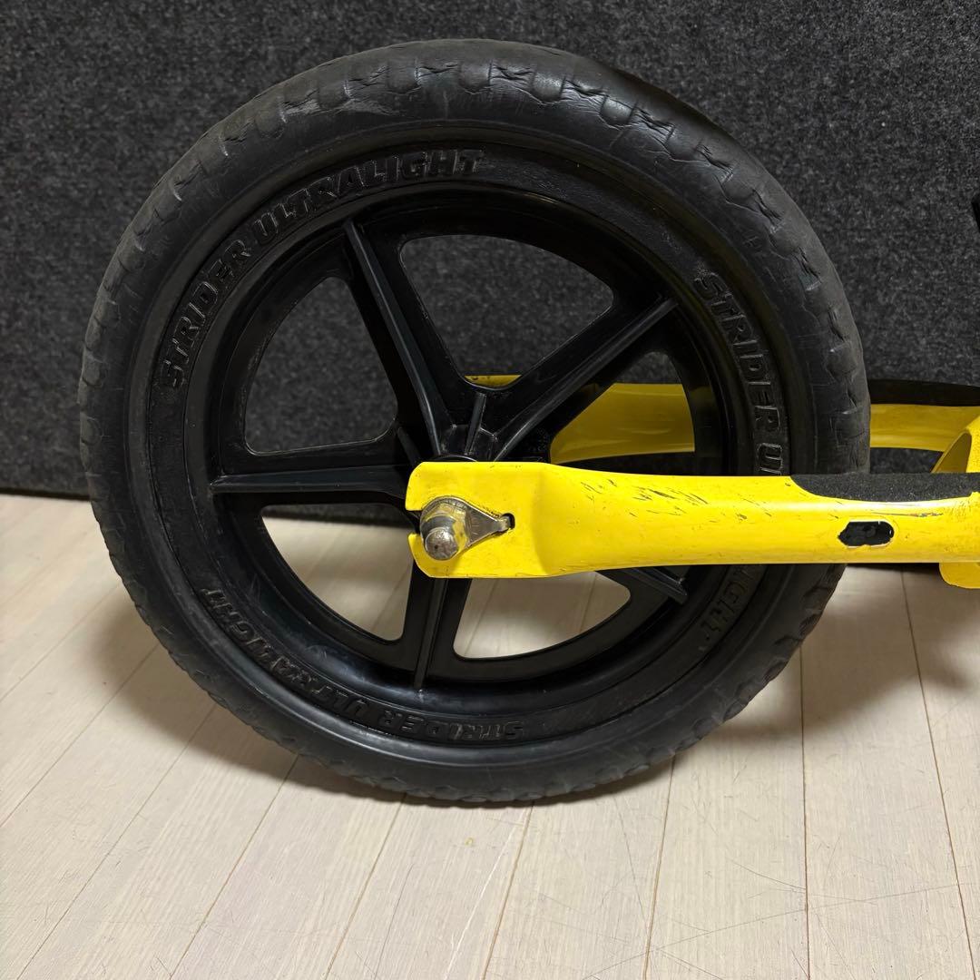 STRIDER ストライダー　スポーツ　ST-S4 黄色　キックバイク　自転車
