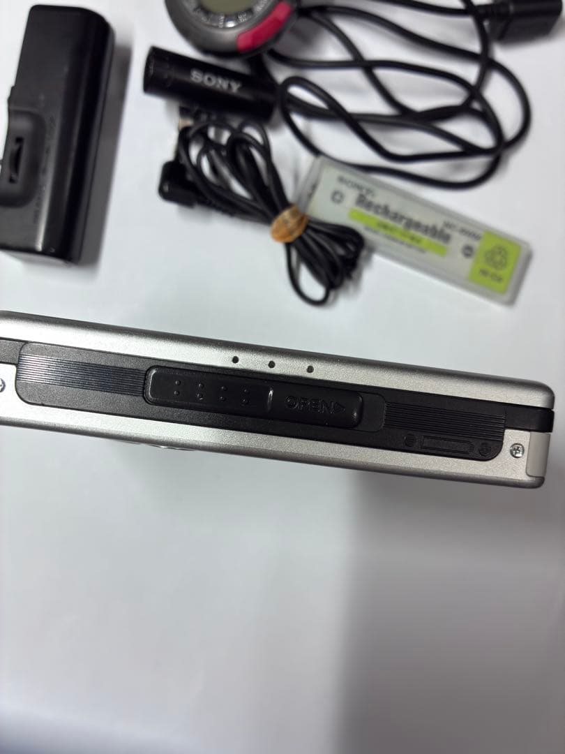 SONY ウォークマン WM-GX677、動作品