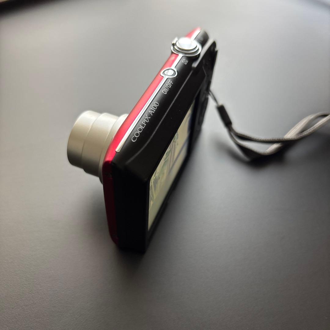 Nikon COOLPIX A100 本体＋ケース・SDカード