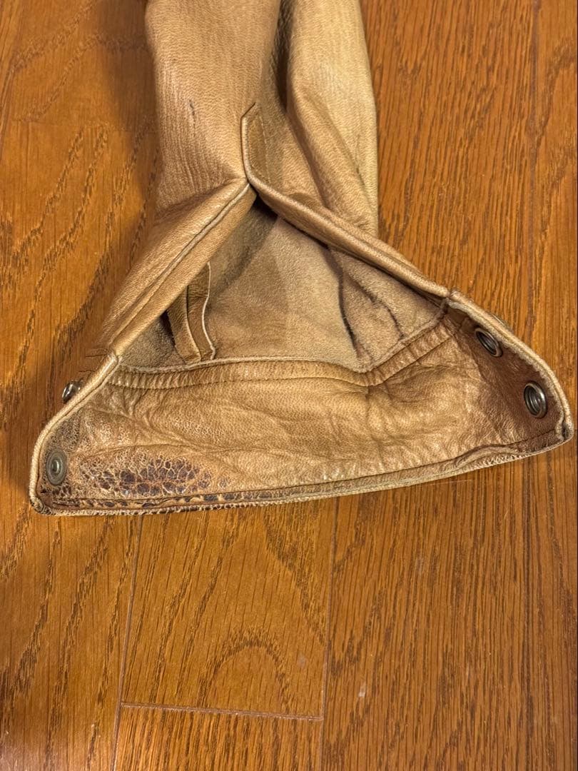 レッドムーンディアスキンシャツ