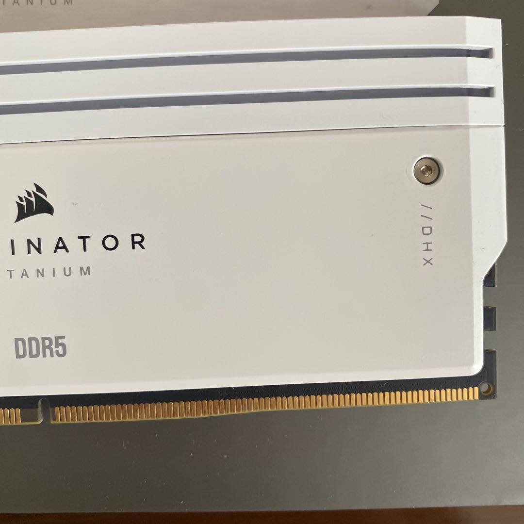 メモリー Corsair DDR5-6000MHz 16GBx2