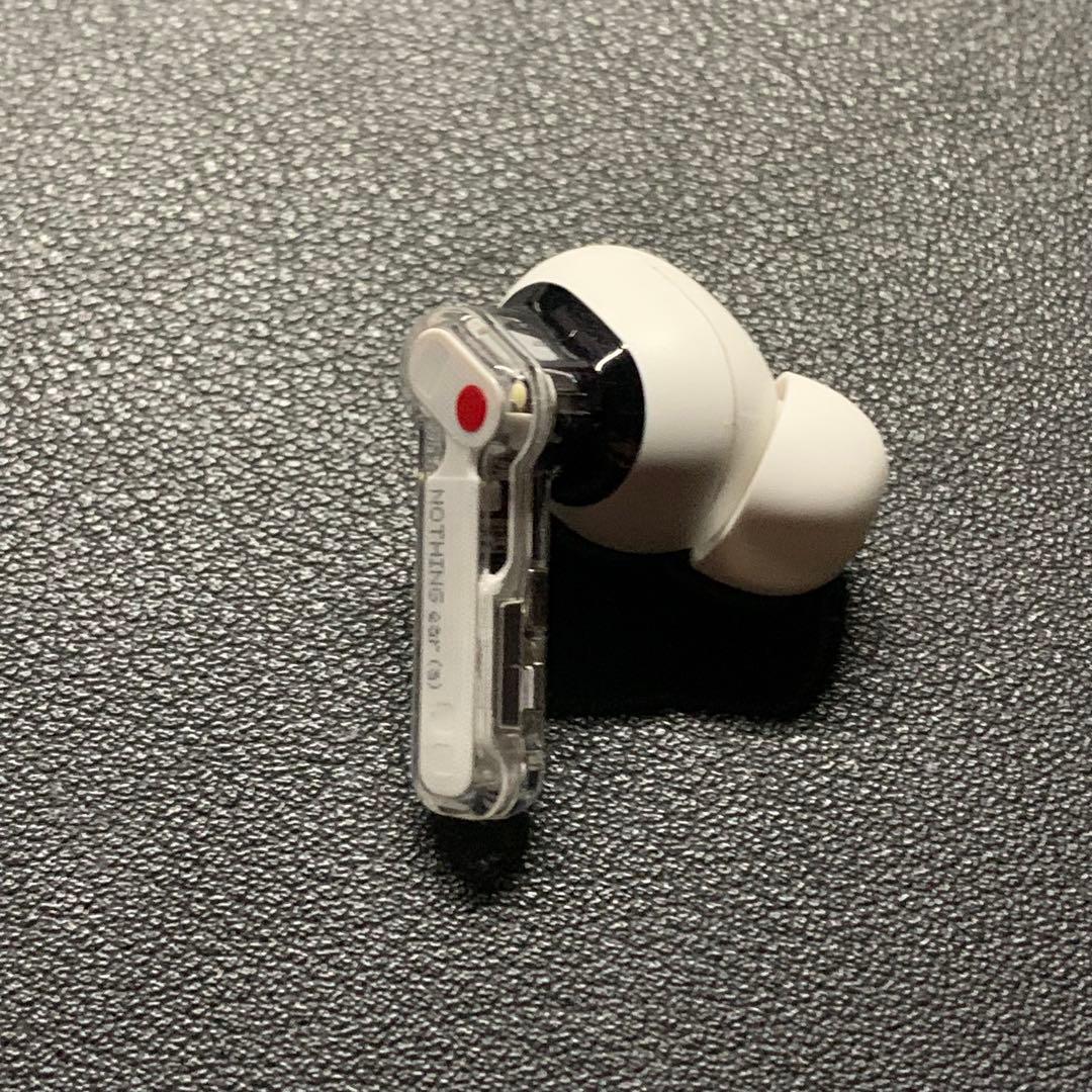 イヤホン Nothing ear (a)