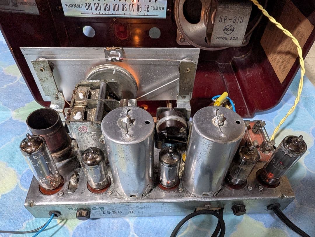 Bluetooth付　素朴な昭和レトロ真空管ラジオ　哀愁　DL-340