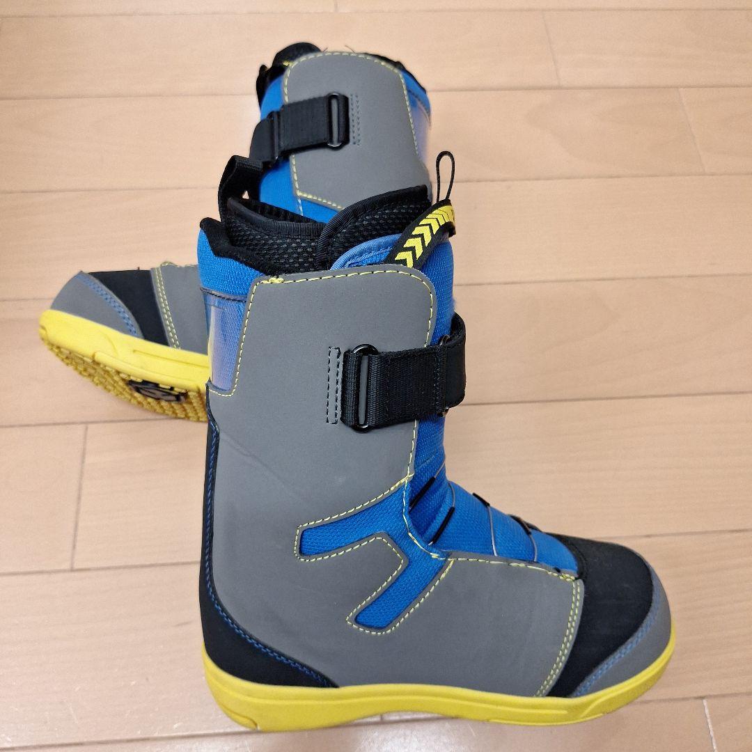 DEELUXE　ジュニア　スノーボードブーツ　スノボ　ブーツ　２２cm