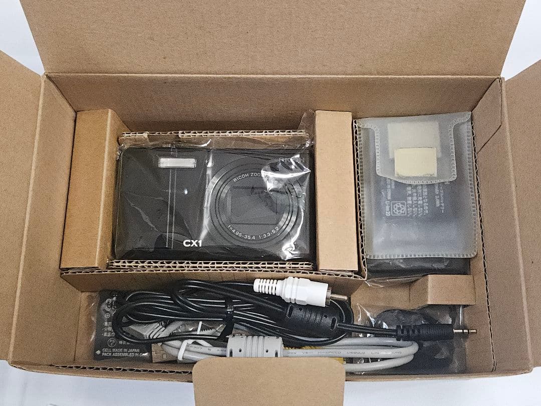 3連休限定価格【箱・純正ケース・予備バッテリー付】RICOH リコー CX1