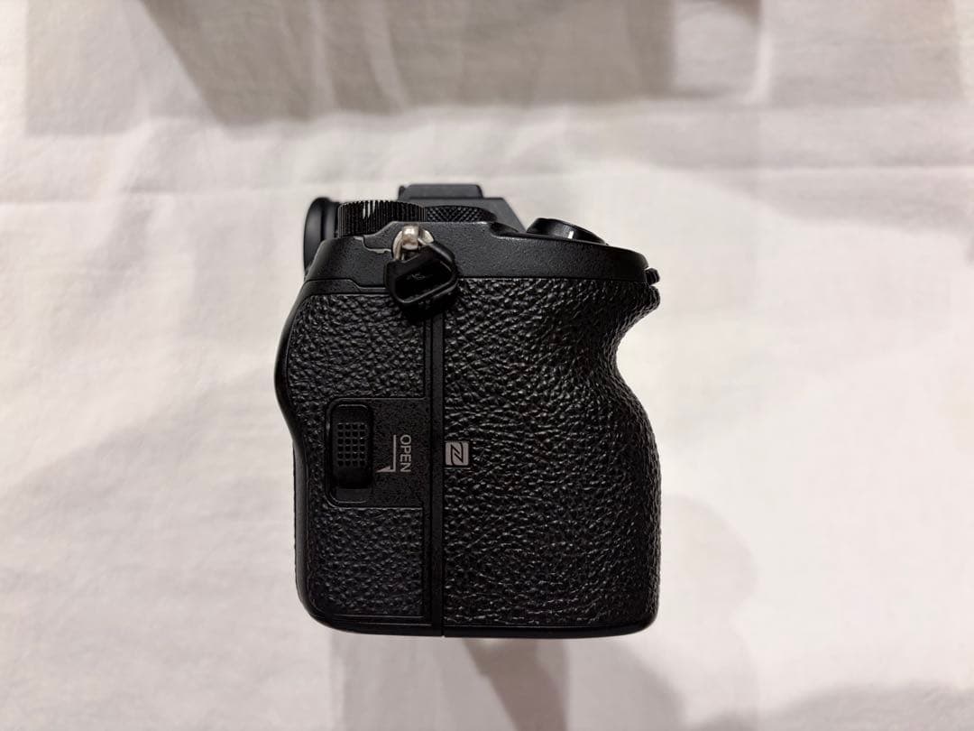 ソニー フルサイズデジタル一眼カメラ　a7siii