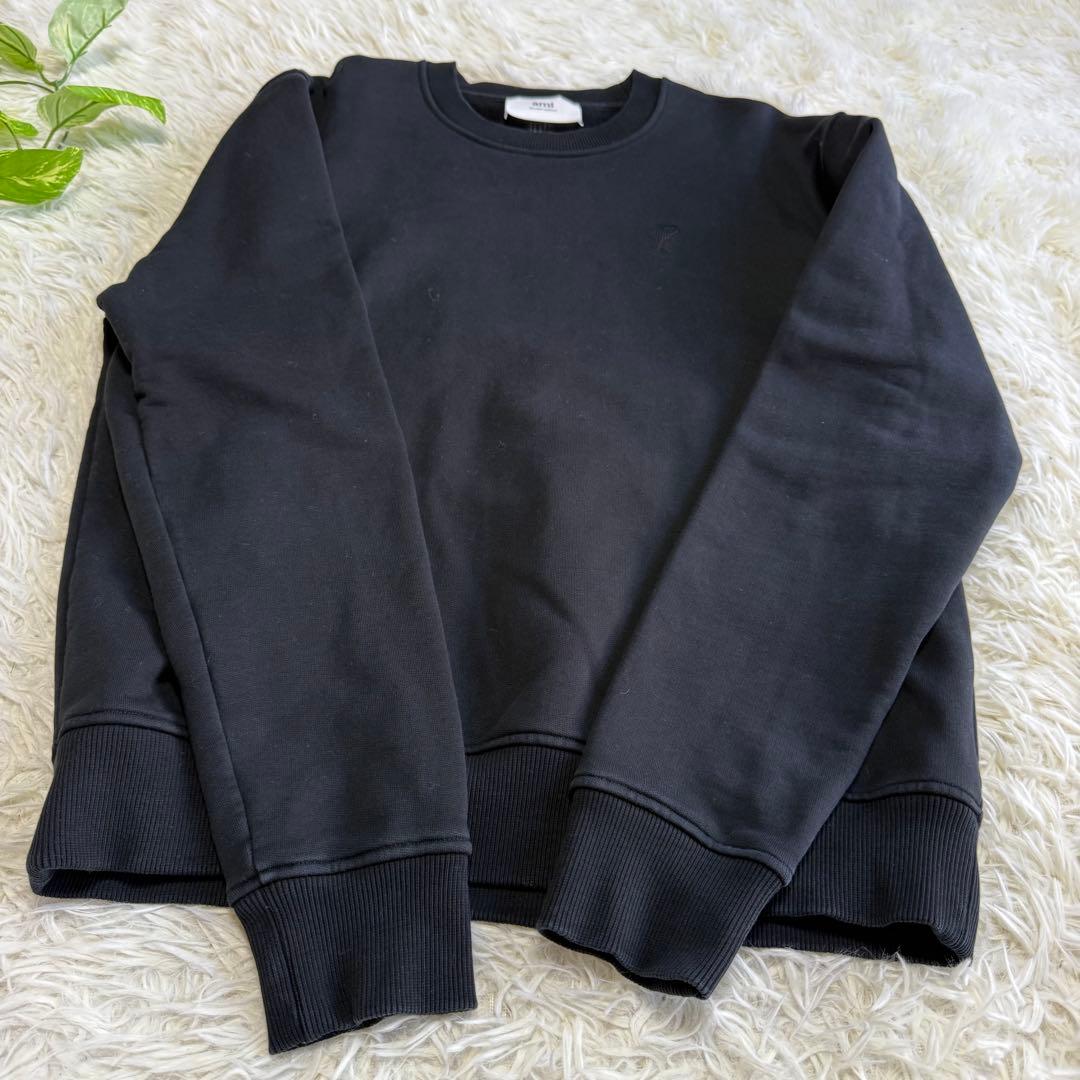 【アミ パリス】美品 トレーナー 刺繍黒 ブラック Mサイズ メンズ