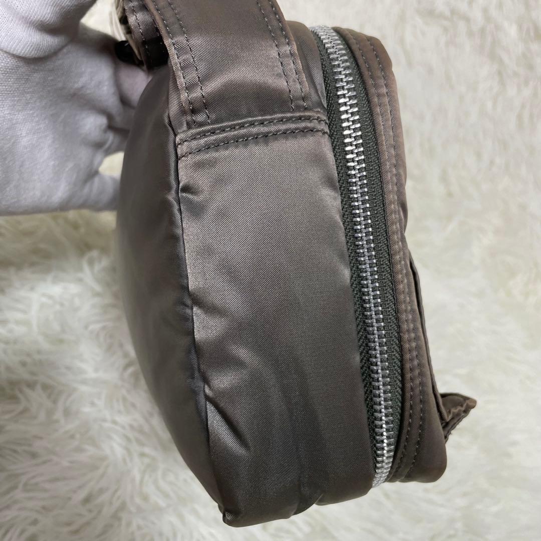 美品 PORTER ポーター タンカー ショルダーバッグ シルバーグレー 二層式