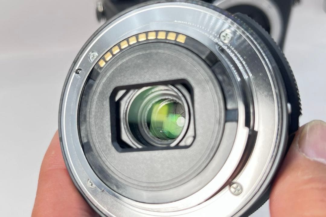 美品 SONY α6000 ブラック レンズキット 16-50mm 標準ズーム