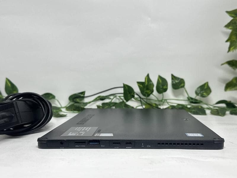 Win11タブレット i5-8350!!富士通 ARROWS Tab Q738